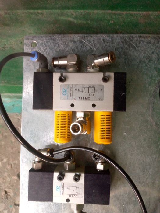 Продам кому интересно обращайтесь по номеру телефона.