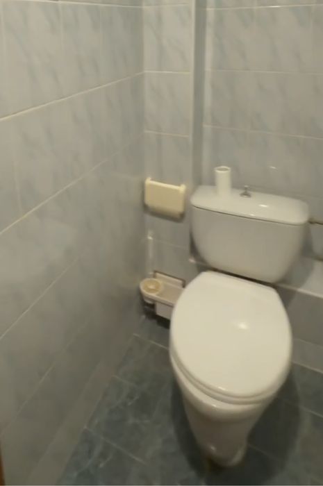 Продам однокомнатную Троещина