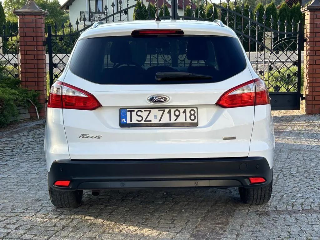 Ford Focus Stan idealny, Bez wkładu, Titanium, Alufelgi