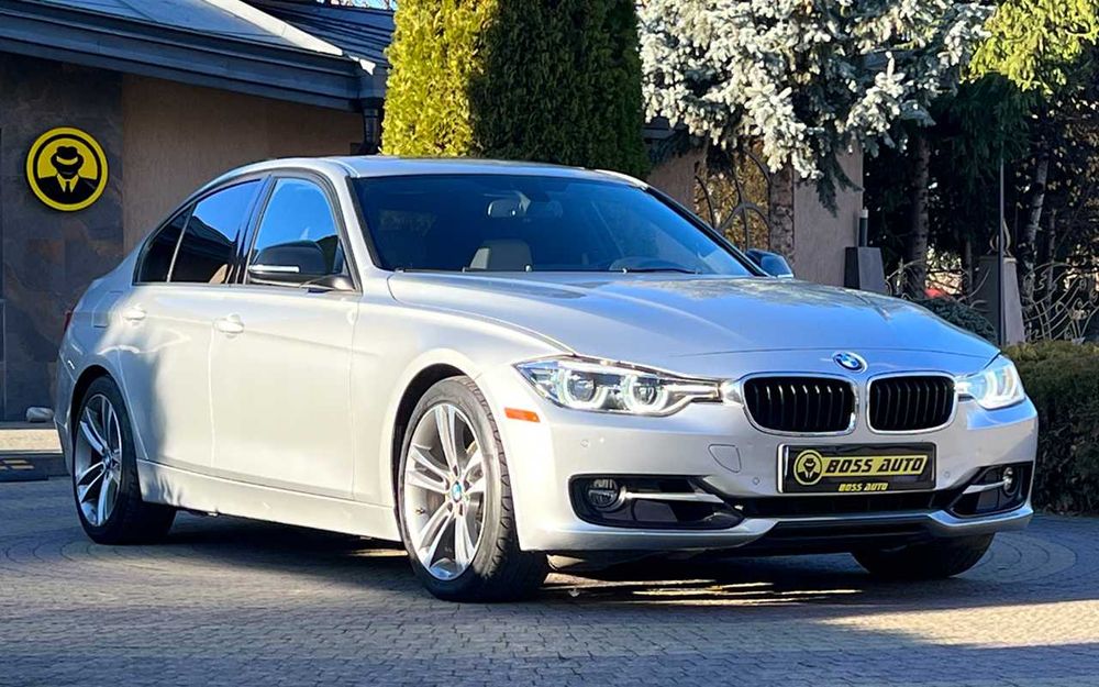 BMW 328 I 2014 рік