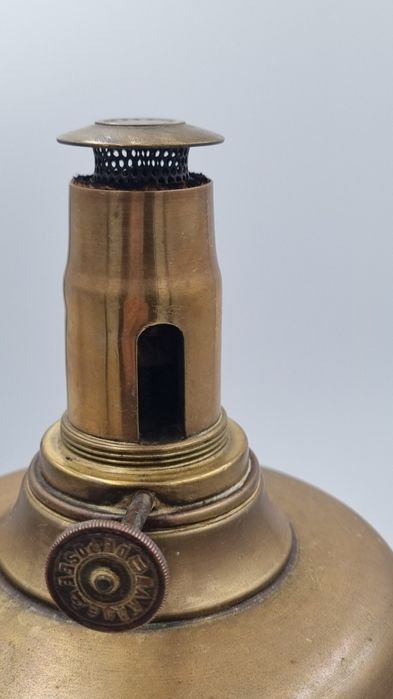 Stara, duża mosiężna lampa naftowa Marque Depose