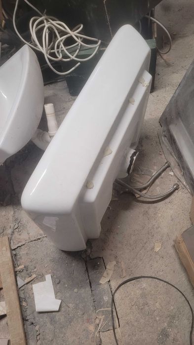 Umywalka nablatowa 60x48x11