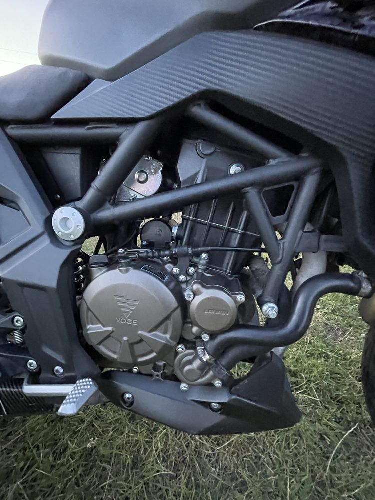 Продам Voge300r