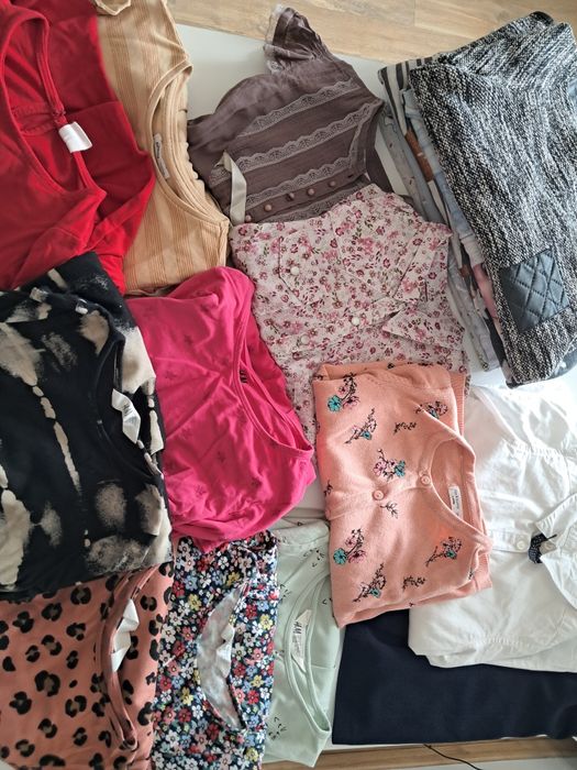 Paczka ubrań dla dziewczynki jesień 122/128 H&M, Reserved i inne - gra