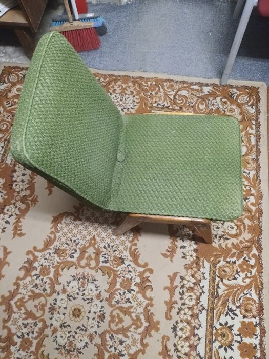 Sprzedam stare krzeslo/fotel