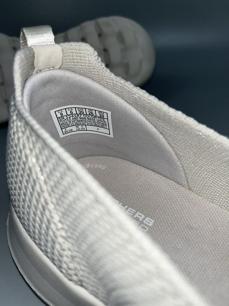 Мокасини Skechers 40 розмір (по стельке 25.5 см)