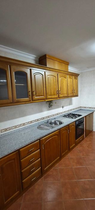 Arrenda-se T2 com Garagem Privada em Castro Daire | 550€