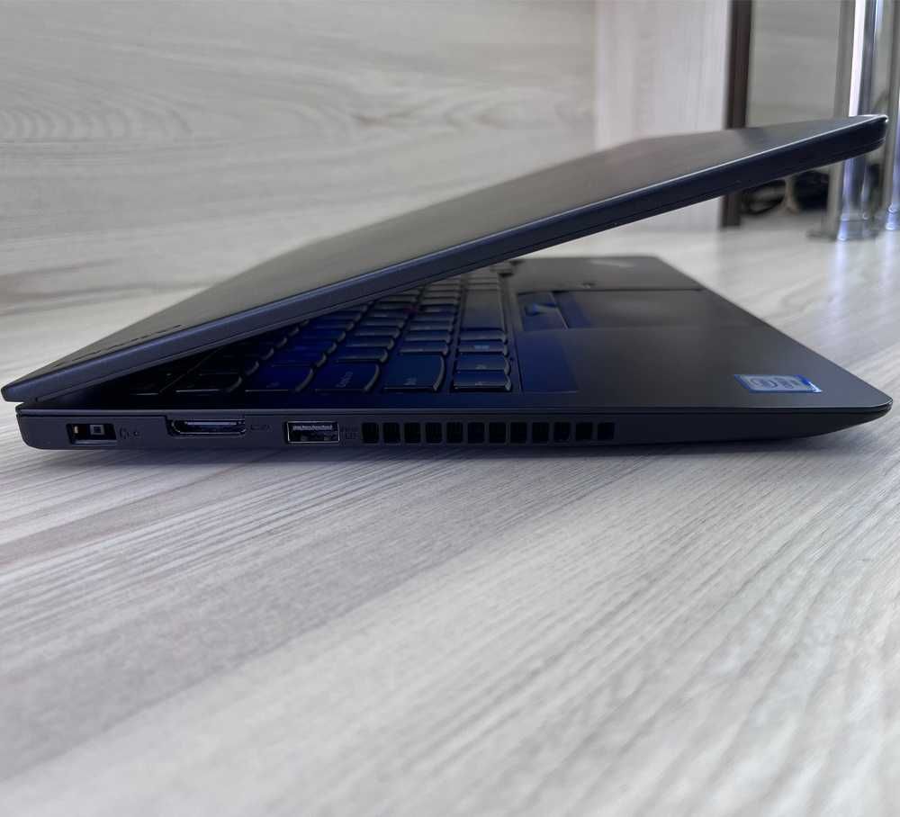 Ультрабук Lenovo ThinkPad 13 13.3” IPS FHD Intel Core i7 8GB SSD 240G