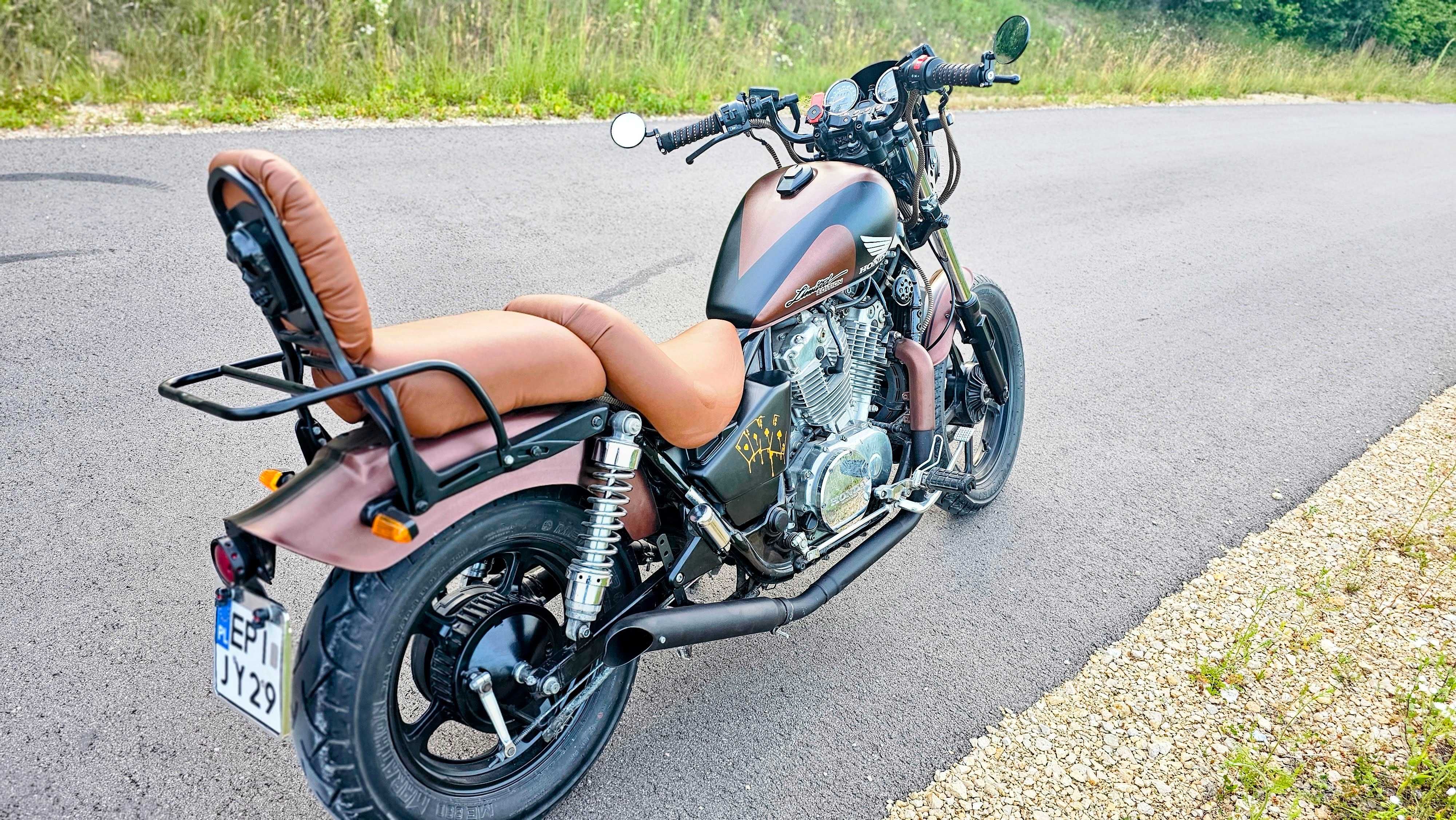 Honda Shadow VT750C
