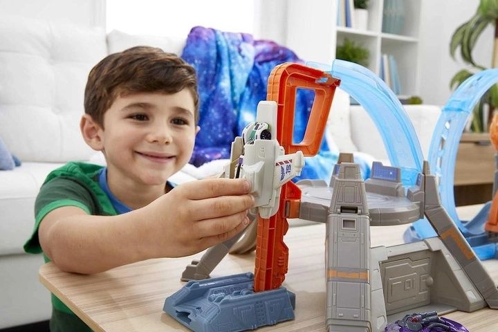 Hot Wheels Disney Pixar Buzz Lightyear Базз Лайтер Історія іграшок