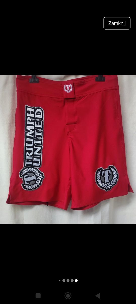 Czerwone spodenki szorty Triumph United do sztuk walk rozmiar S/M 30