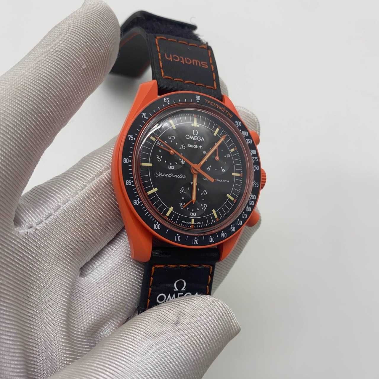 Lava SO33O100 - Rewolucyjny Bioceramic od Omega x Swatch