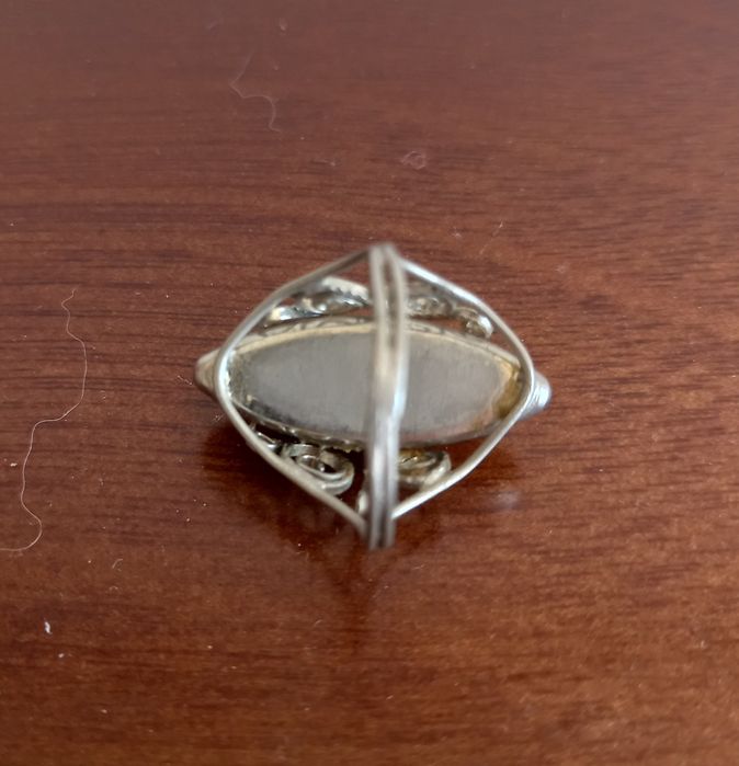 Anel Vintage com Âmbar Natural