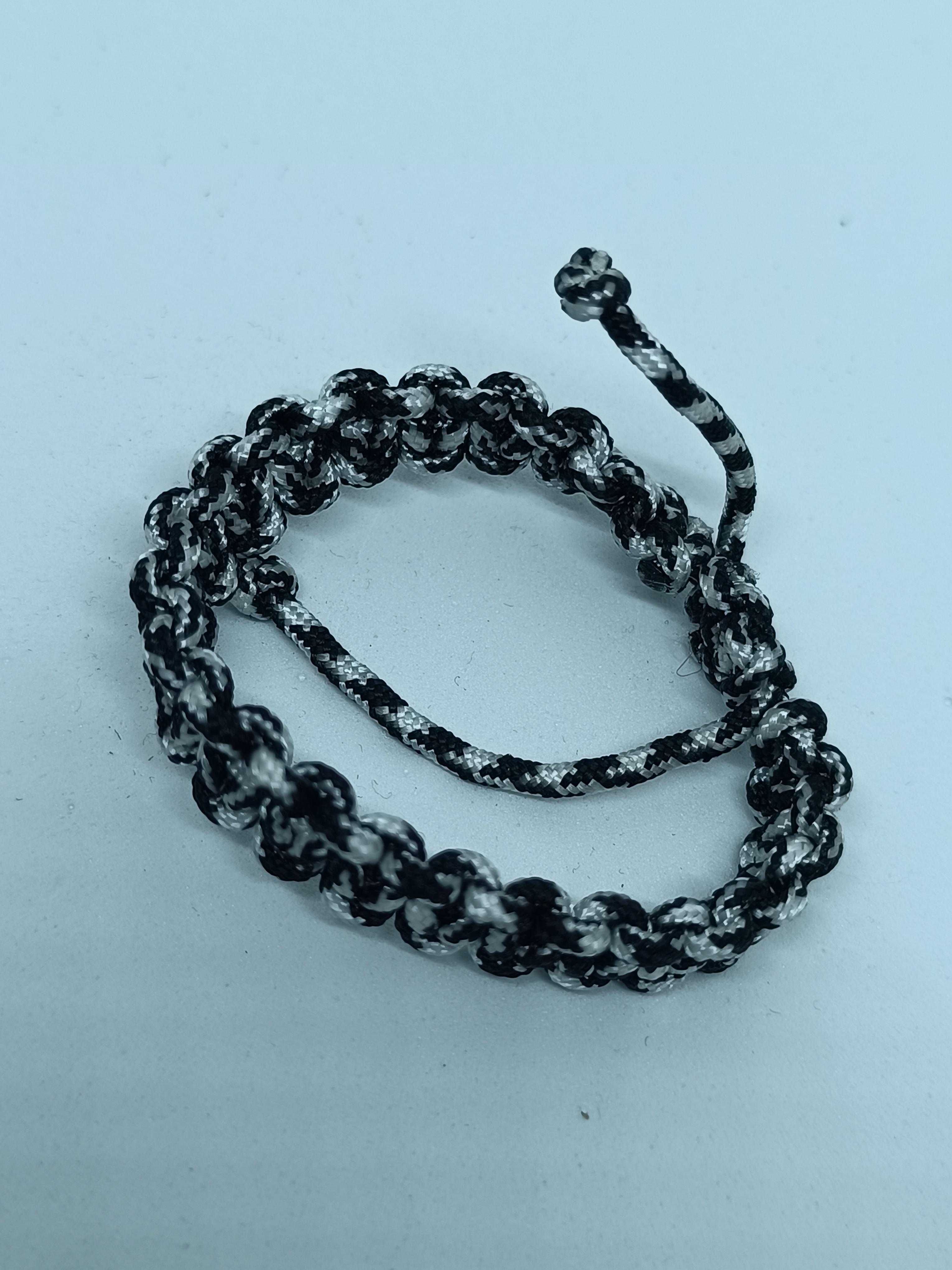 POJ-31 Bransoletka PLECIONKA czarno-biała modna sznurek UNISEX