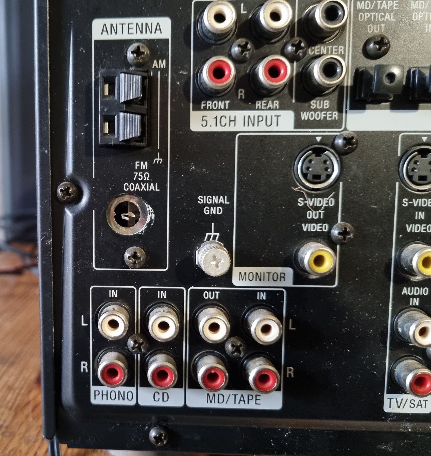 Mocny Amplituner SONY STR-DB840 z pilotem