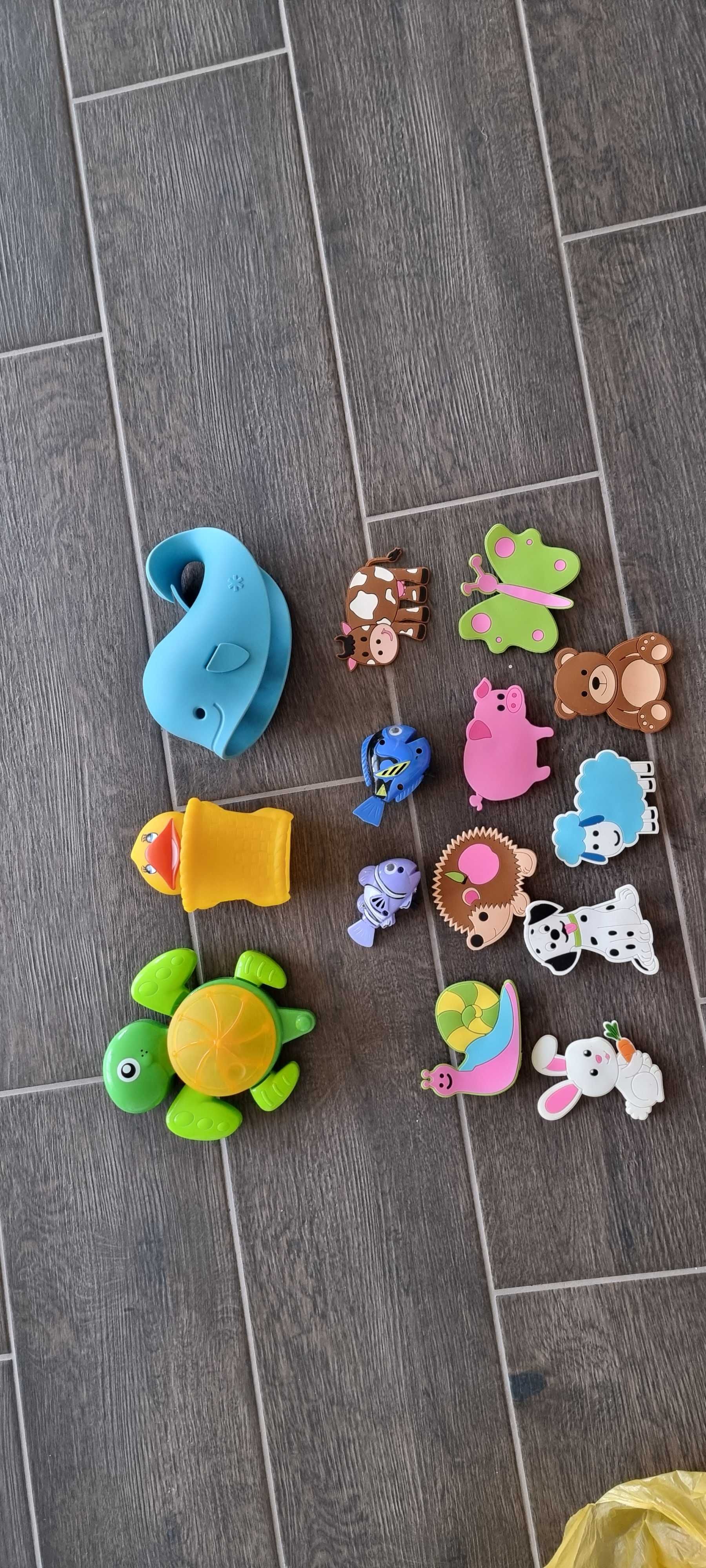Игрушки для малышей в ванну неваляшка кубики планшет глобус  каталка