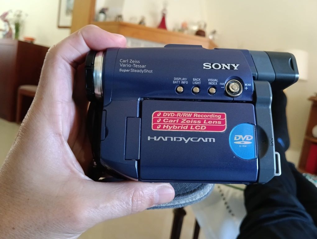 Sony Handycam DCR-DVD91e