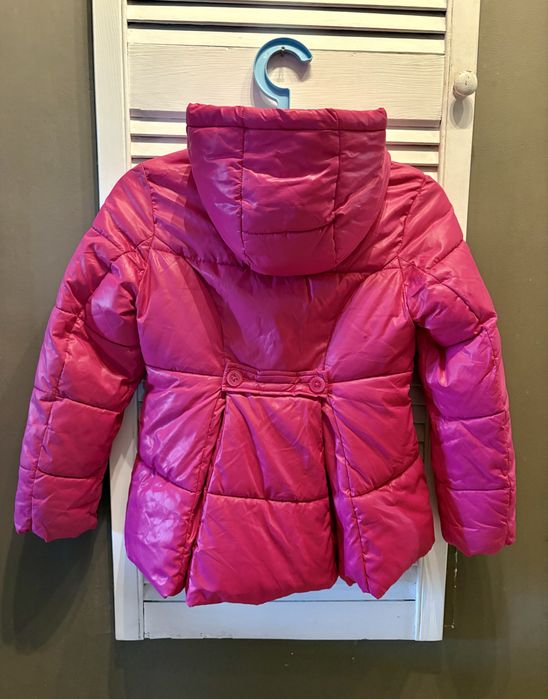 Kurtka zimowa BENETTON, rozm. 140, lekka i ciepła