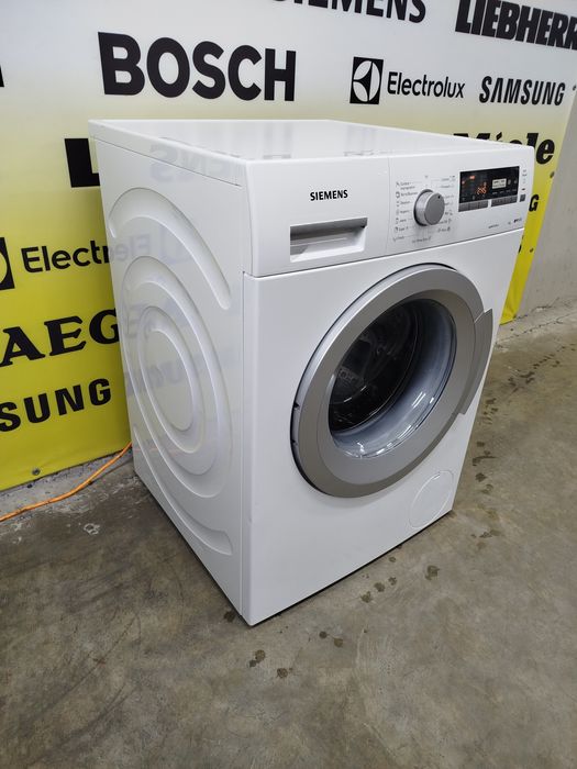 Пральна машина фірми Siemens, модель WM14Q461BY