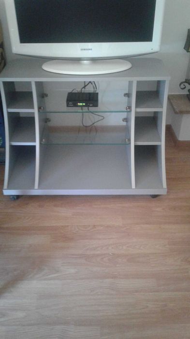 Стелажі, тумба, консоль