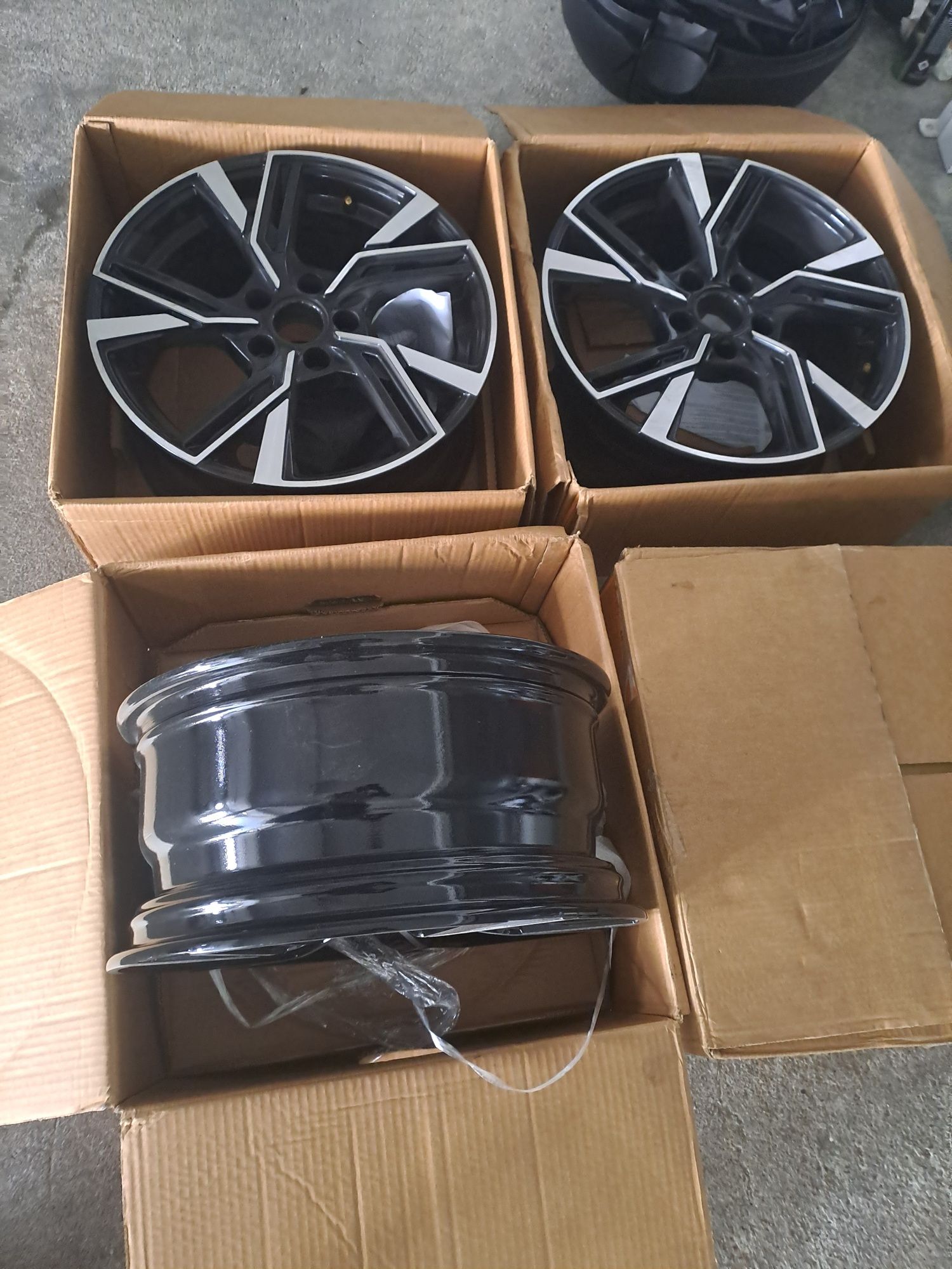4x Jantes 17 Audi A3