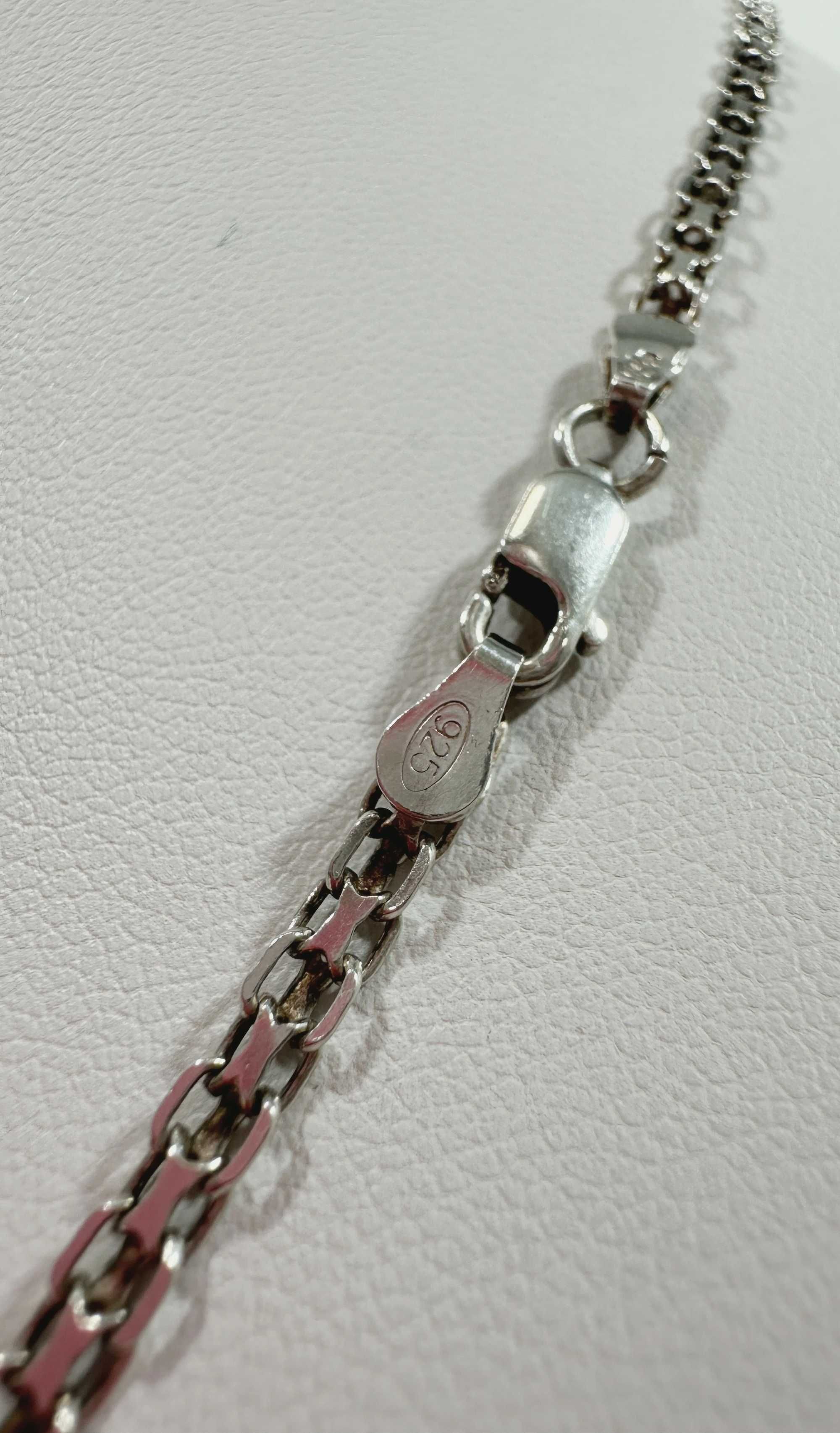 Ciekawy i oryginalny srebrny łańcuszek o splocie bismark 5,9G 925