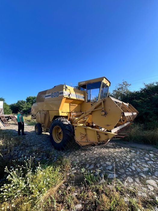 Продам комбайн sampo 600 в ідеальному стані  на першому обліку