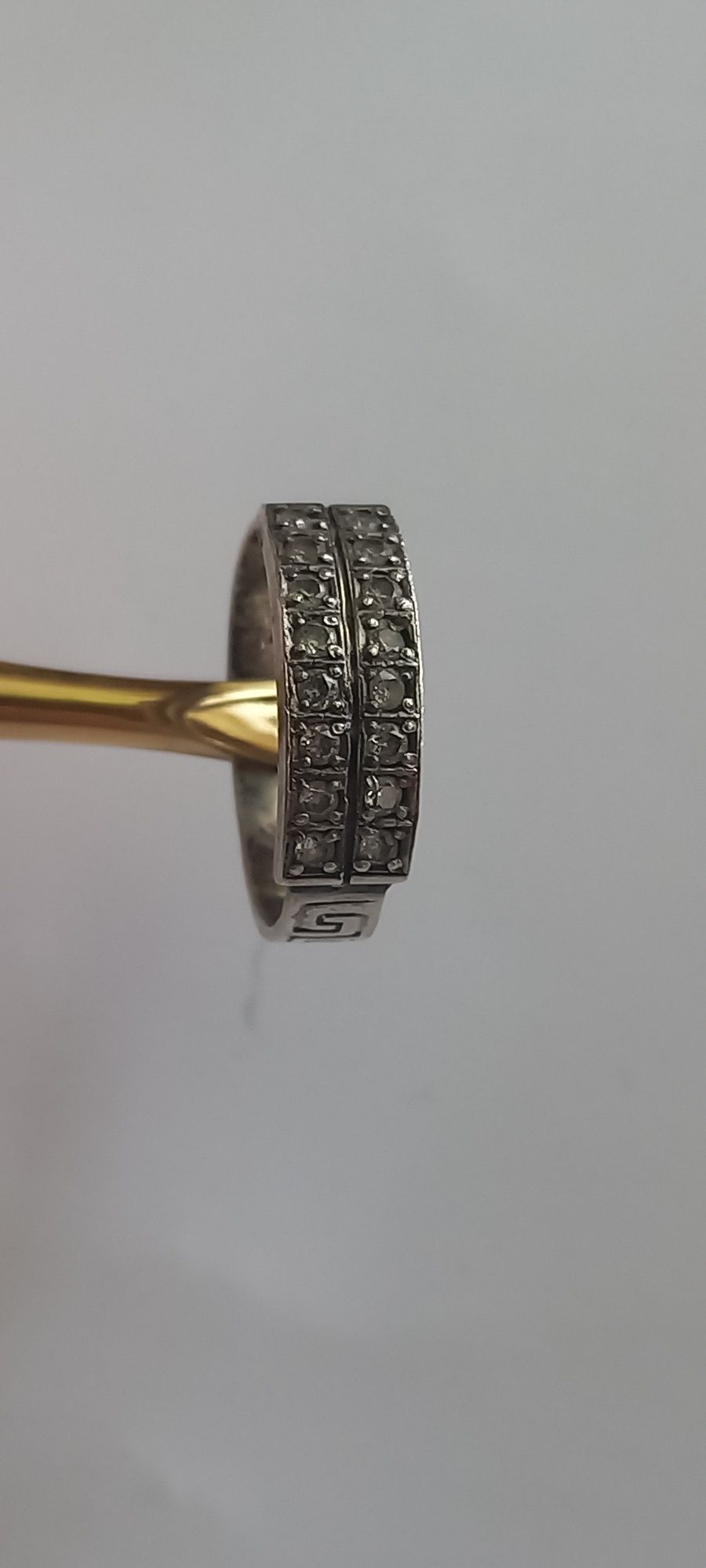 Серебряное кольцо