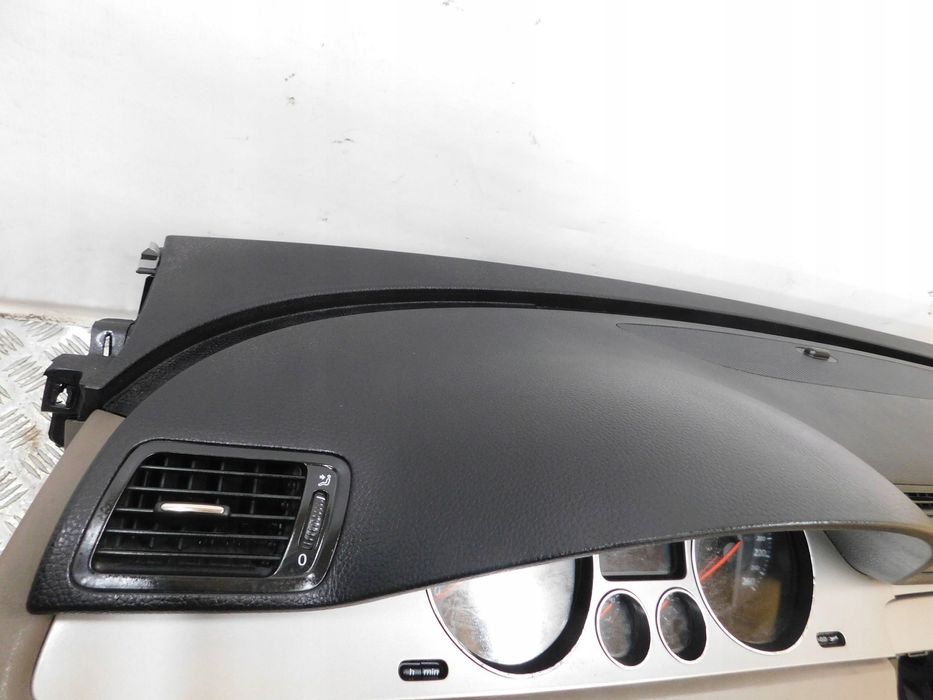 deska rozdzielcza airbag napinacze vw passat b6