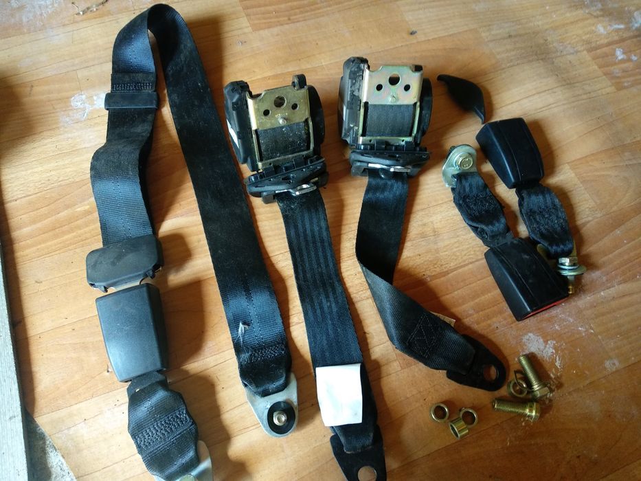 Ремни безопасности задние Ваз -2110-2111-2112-2109-2115-21099