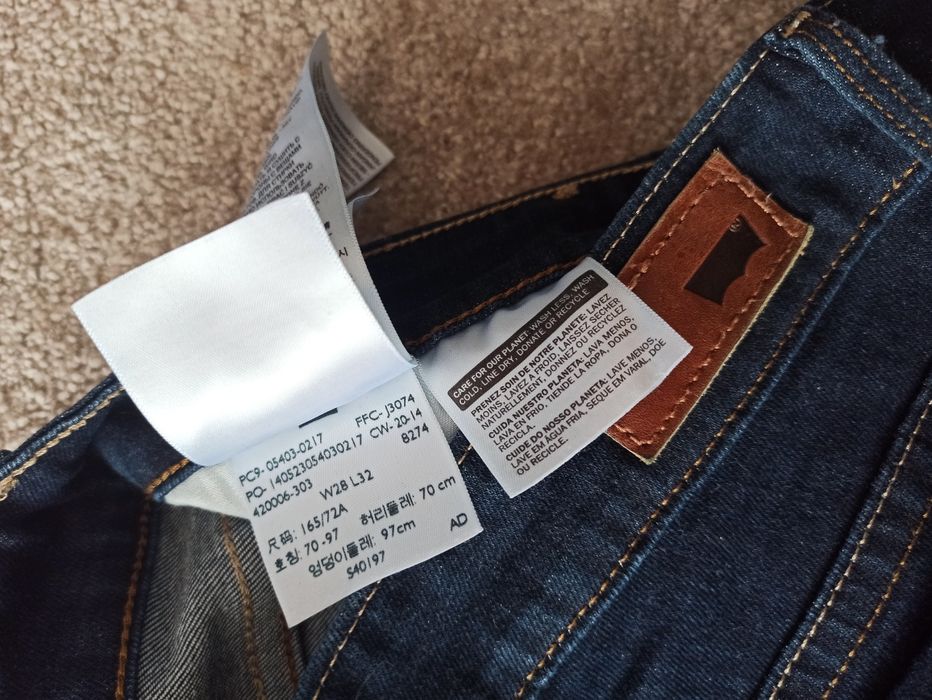 Spodnie jeansy levis 3 sztuki  27/32 27/34 28/32