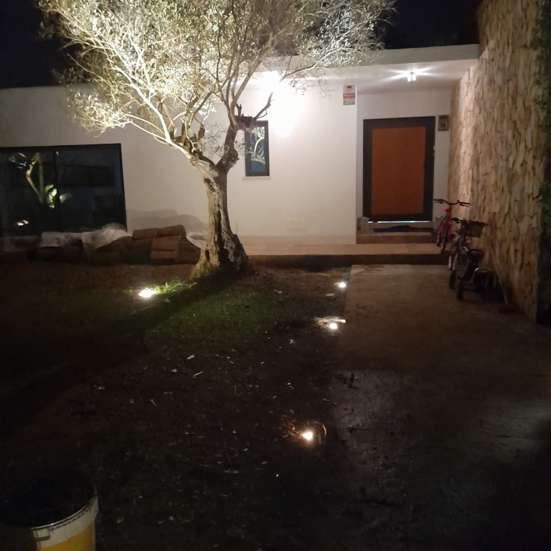 Iluminacoa para jardins e Deck madeira