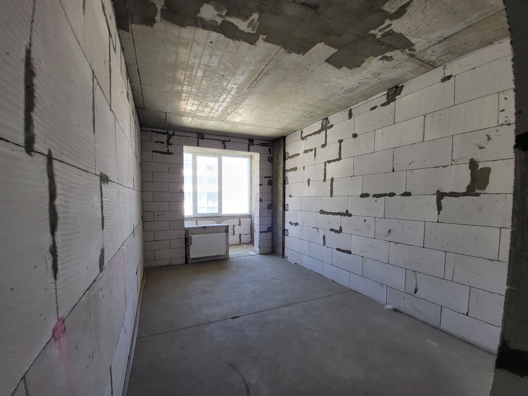 3 комнатная 90м² двусторонняя Терраса