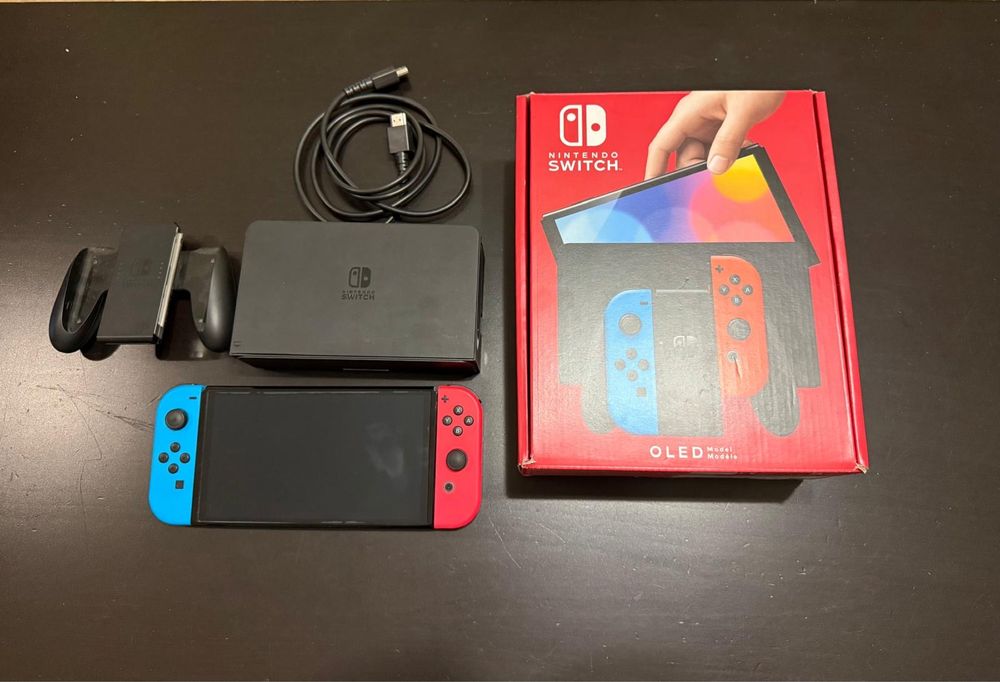 Ігрова консоль Nintendo Switch Oled