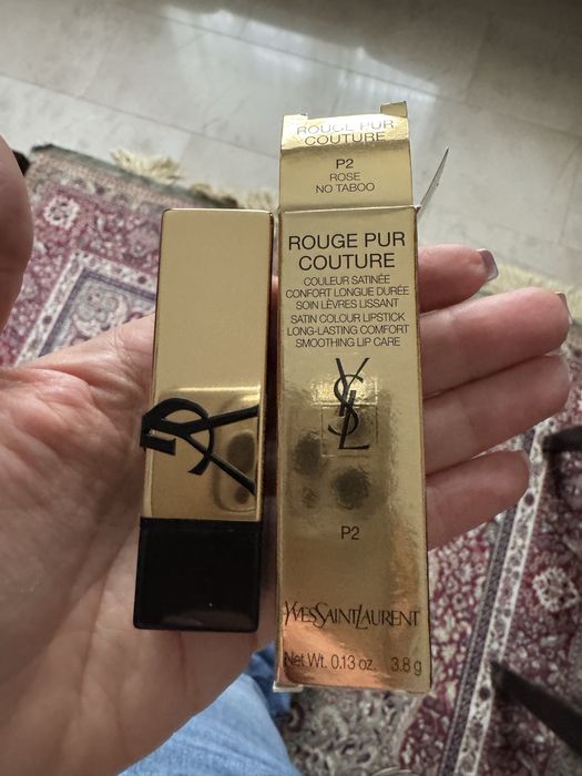 Помада для губ YvesSantLauran l номер Р2 новая