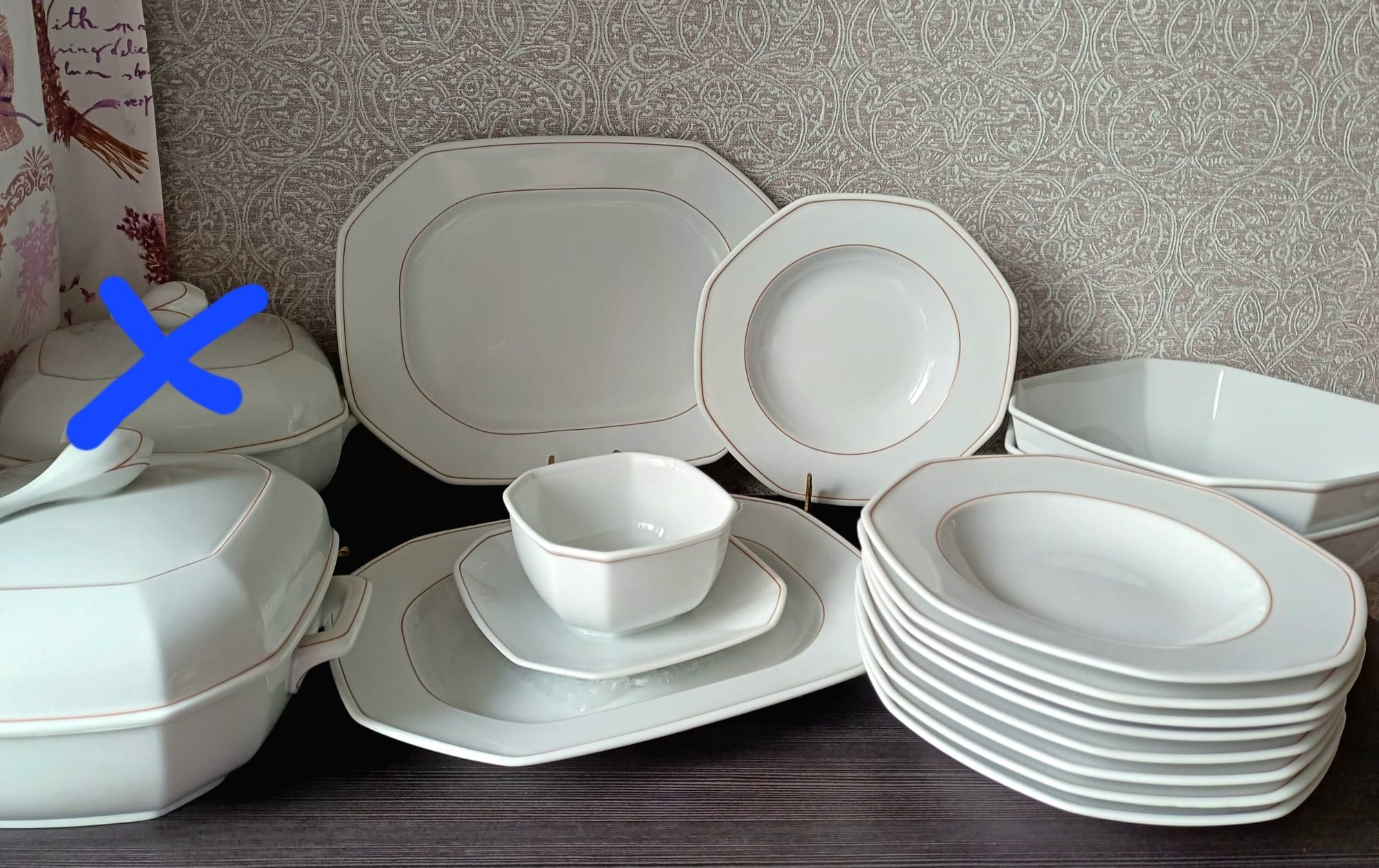 Сервіз Villeroy&Boch "Facette Rouge" столовий.Вінтаж.
