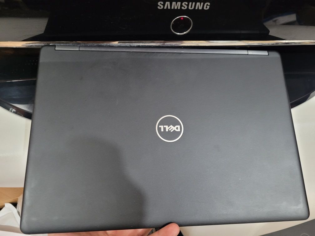 Ігровий ноутбук Dell Latitude 5480 i5-7440HQ 4 ядра/8/256/NVIDIA 930MX