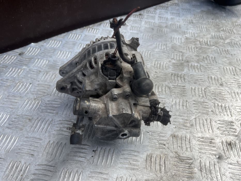 Генератор 2.5 Киа соренто 05 год kia sorento