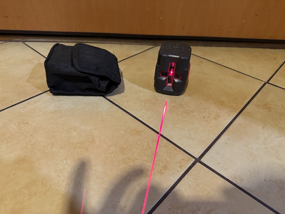 Styl L62R MiLESEEY 2-liniowy poziom Laser krzyżowy Mileseey L62 12 m