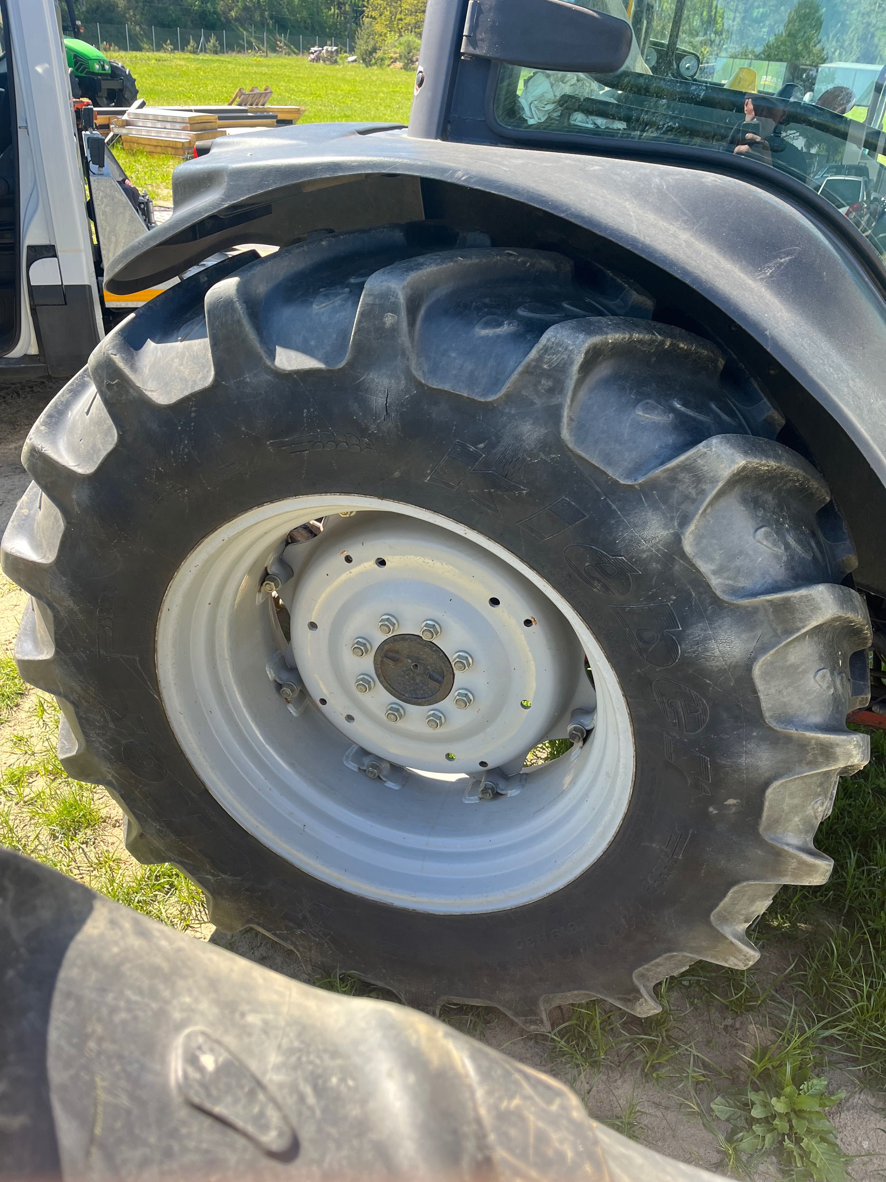 opona 420/85r30 16.9r30 Kleber traker 95% bieznika opony