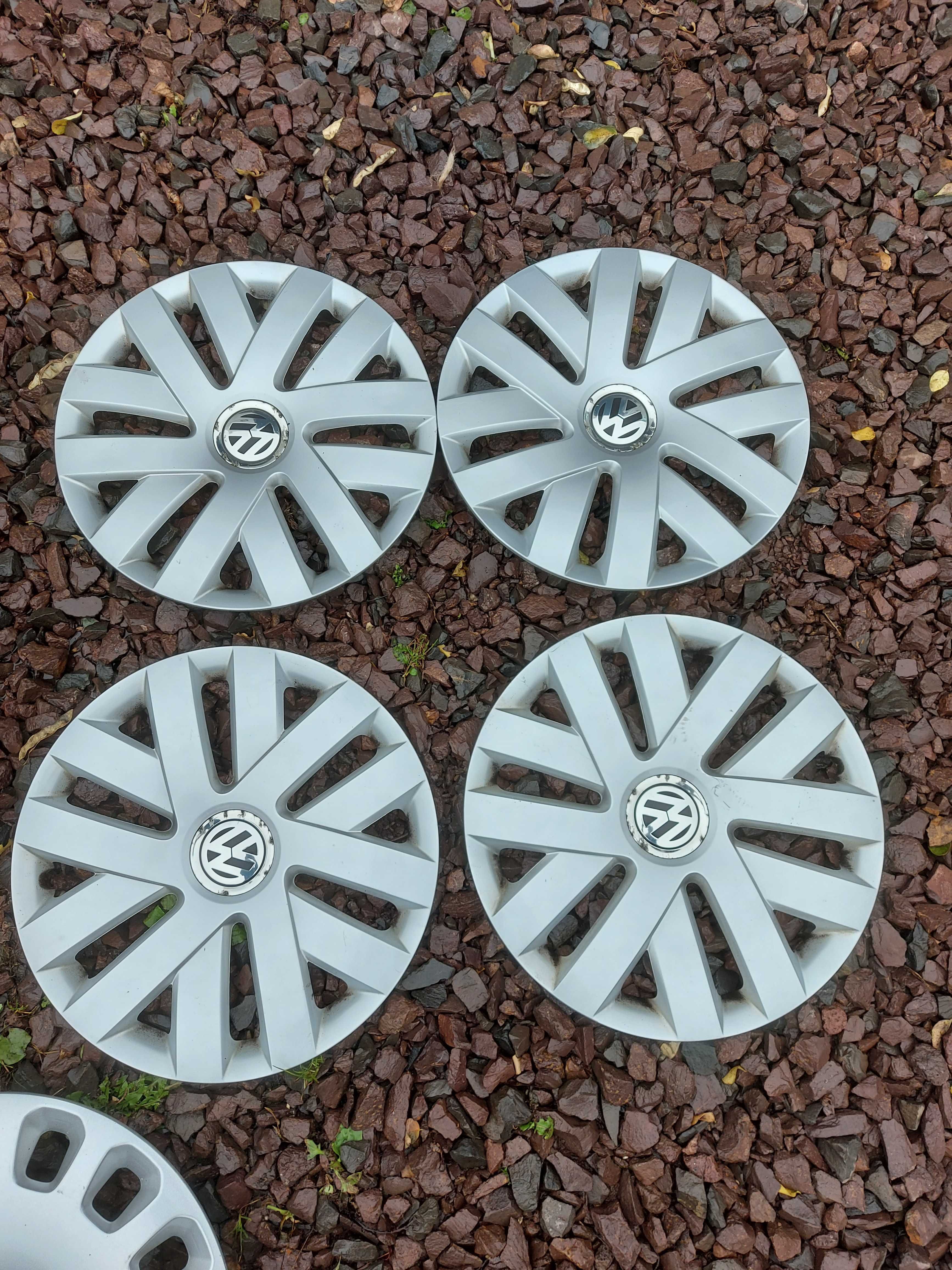 Kołpaki oryginalne Volkswagen VW 15" 6R0601.147C Kpl.