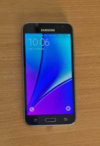Telefon smartfon Samsung Galaxy J3