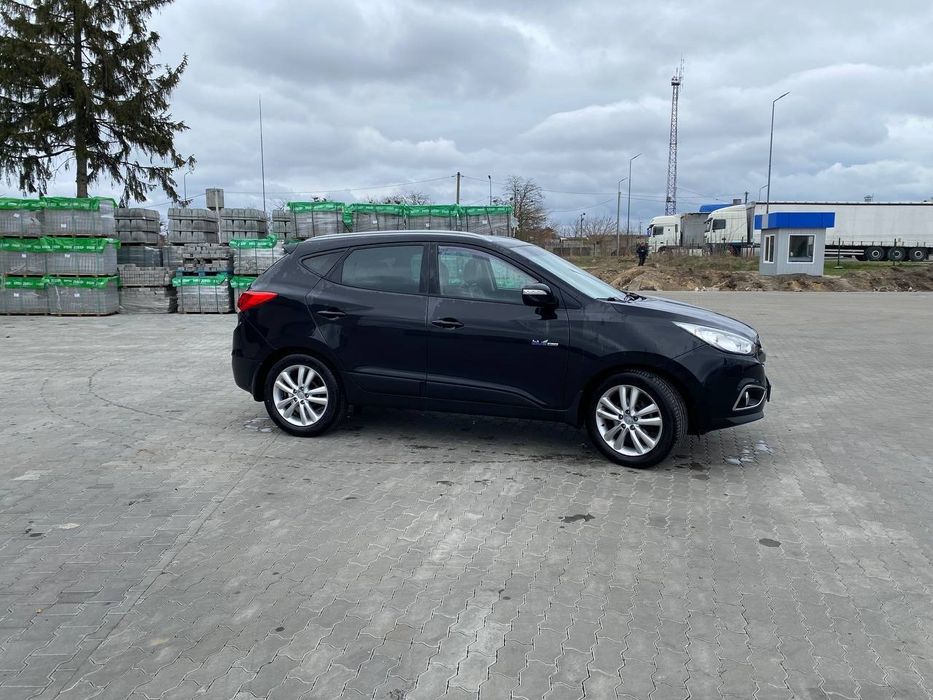 Продам Hyundai IX35 1.7 дизель 2011 р.