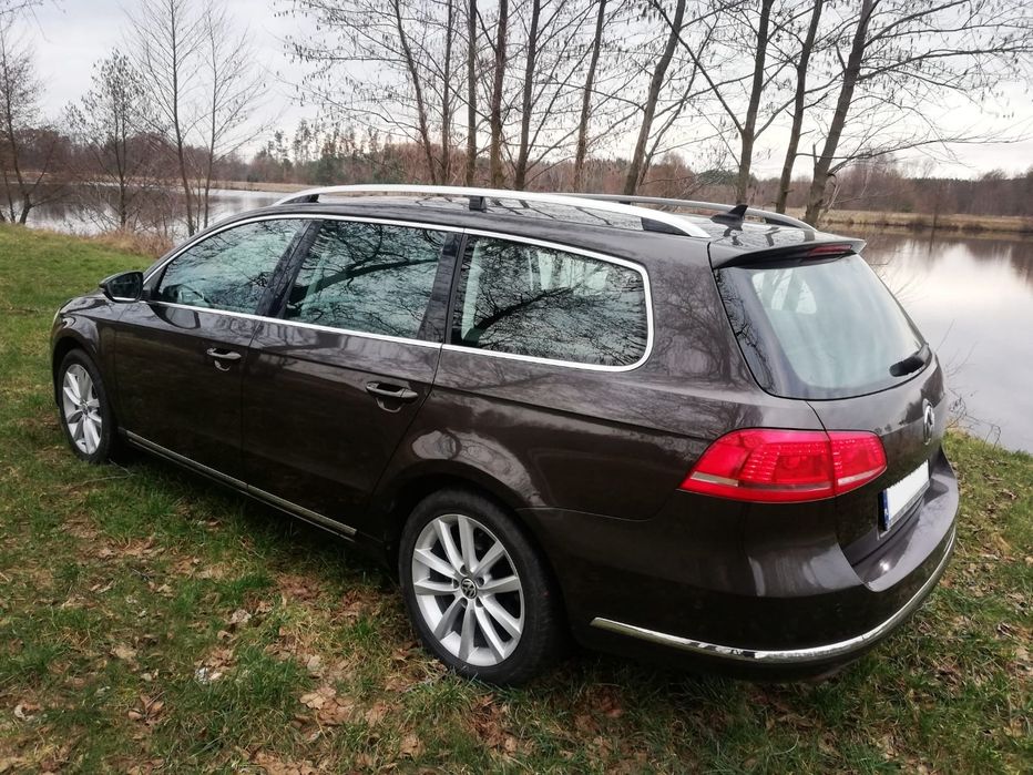 VW Passat B7 2.0 TDI Highline DSG Łopatki Xenon Full Led Panorama Dach