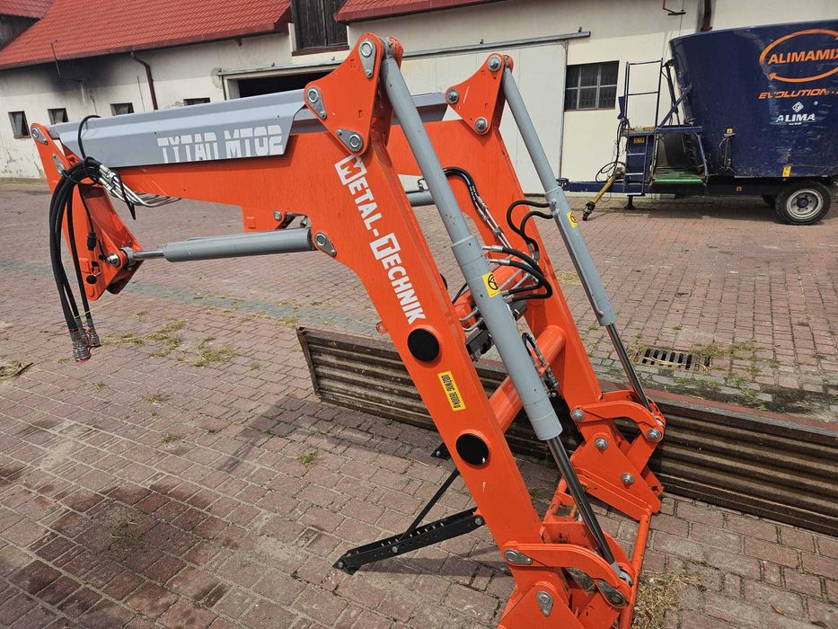 TUR Kubota M 9540 ładowacz czołowy Metal Technik  Tytan MT 02 1600kg