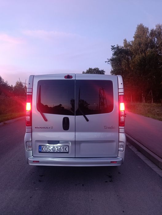 Renault Trafic 2.0 115km*Long * Passenger