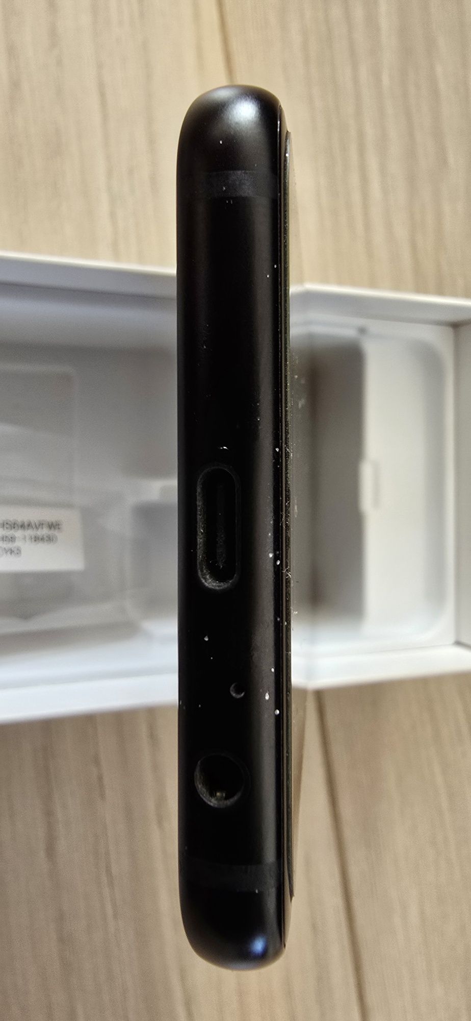 Телефон SAMSUNG  A8