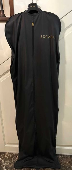 Вечірня сукня Escada, Німеччина