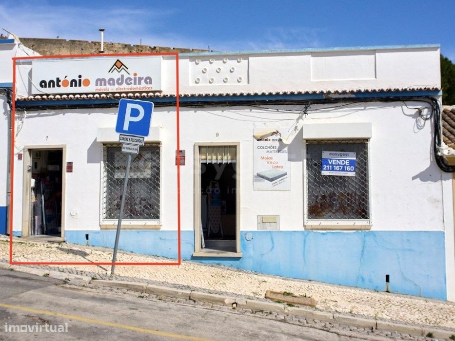 Moradia para reabilitar situada em Castro Marim