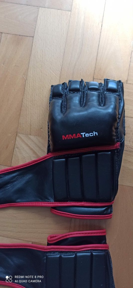 Rękawice treningowe do MMA

ARM-2014a